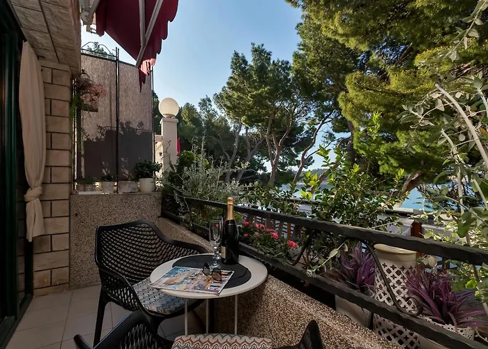 Mucrum Apartment