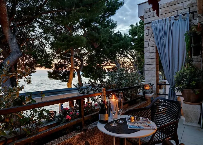 Mucrum Makarska