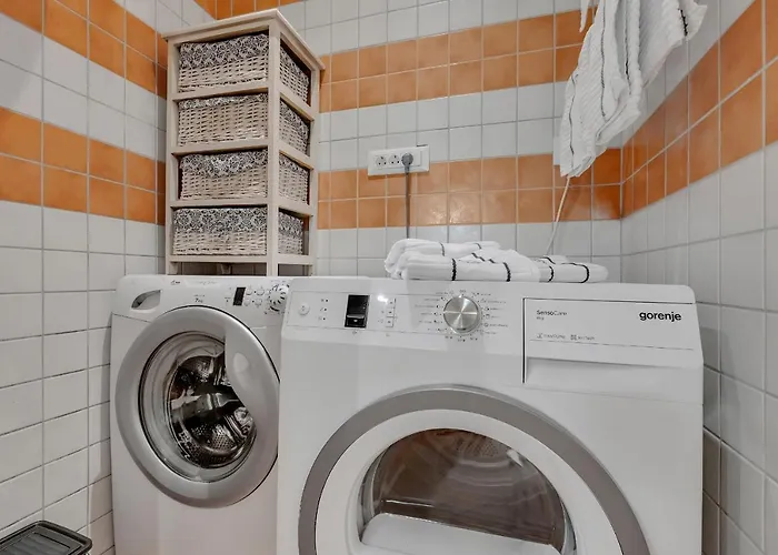 Apartment Mucrum Makarska