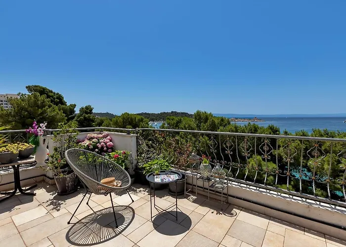 Mucrum Makarska