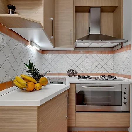 شقة Mucrum ماكارسكا