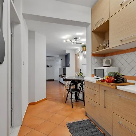 شقة Mucrum ماكارسكا