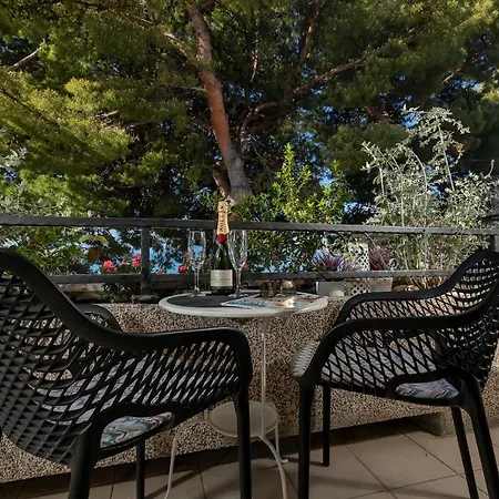 Mucrum 마카르스카